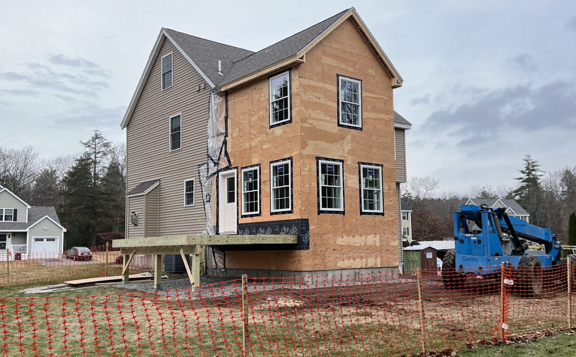 Bare Walls Addition Exterior
